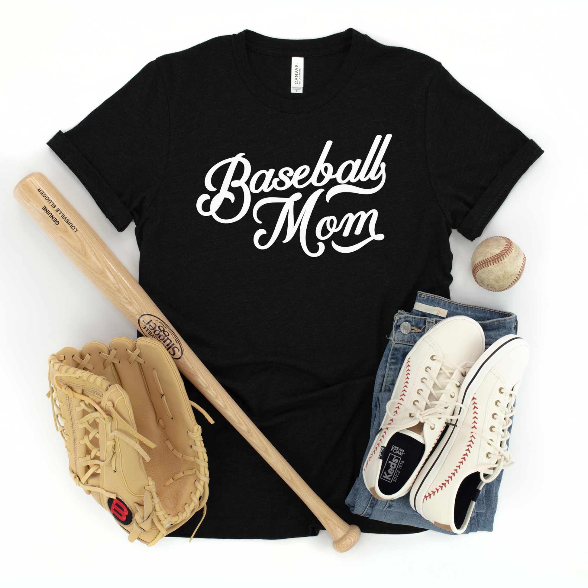 Baseball Mom Yankees T-shirt Adult Medium / Vanilla/White